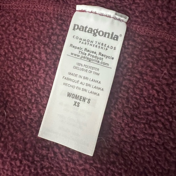 Patagonia Better Sweater Night Plum in XS zip up - Picture 7 of 8